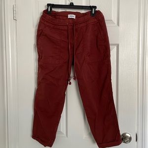 Pistola capri pants burgundy size M